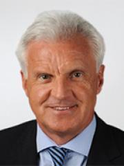 Professor André van Zundert Professor André van Zundert