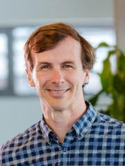 Dr Geoff Spurling